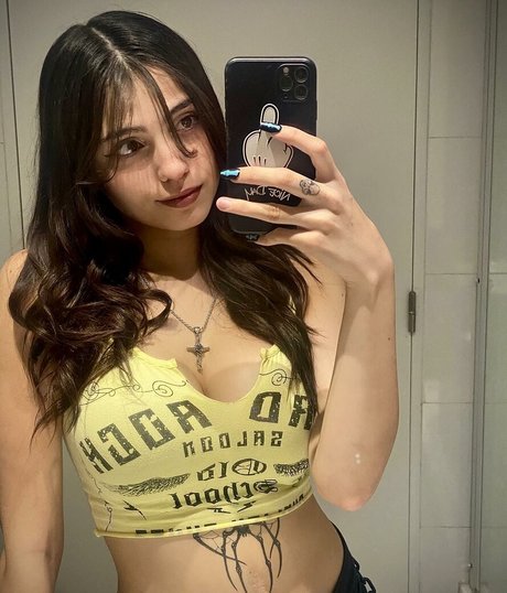 大学生のオンリーファンズ xxx ギャラリー