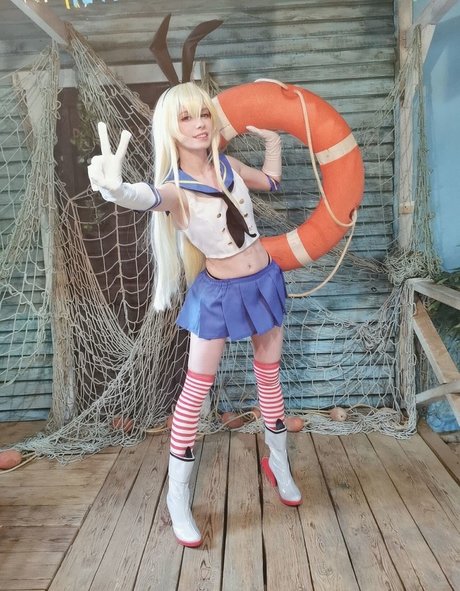 Alexandra Bodler xxxスター 写真