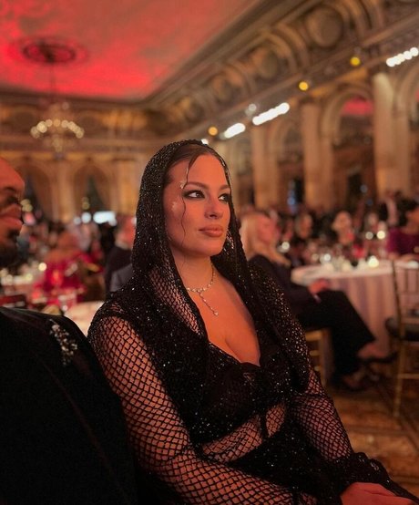 Ashley Graham 可愛い女優 写真