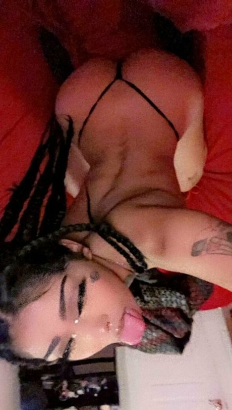 イギリスのプッシーOnlyFans アートポルノ ギャラリー