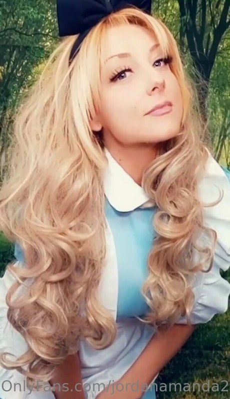 Jordanamanda23 アートスター 画像