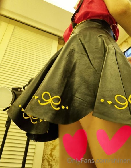 asmr ジンジャー オンリーファンズ エロチック 写真