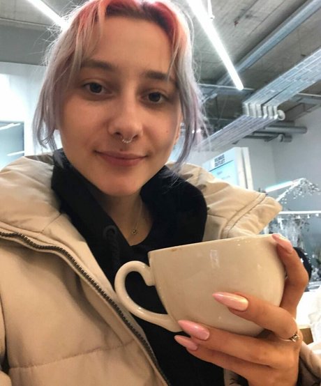 ソロオンリーファンズ アート裸 写真