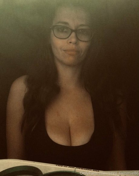 ヌード 屋外 OnlyFans ポルノ 写真