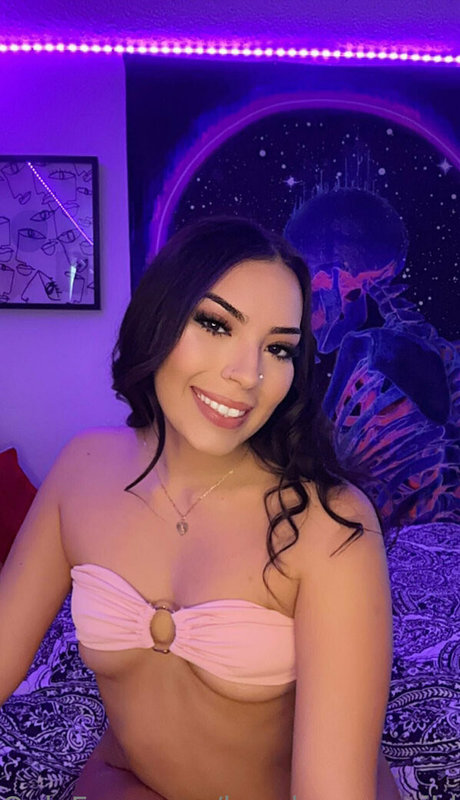 brookegoeswild ヌードスター 写真