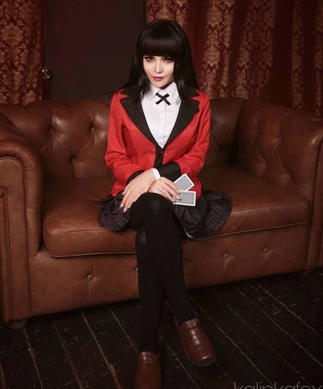 曲線美の女の子オンリーファンズ 無料裸 写真