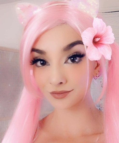 ルビーオンリーファン セクシーヌード 写真