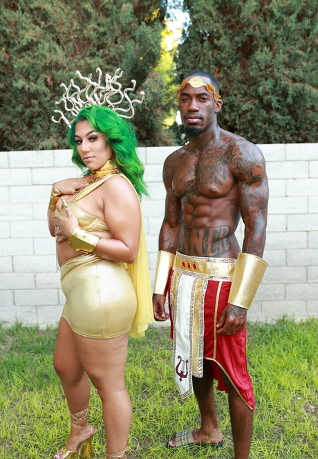 JOIアジアンOnlyFans 限定 写真