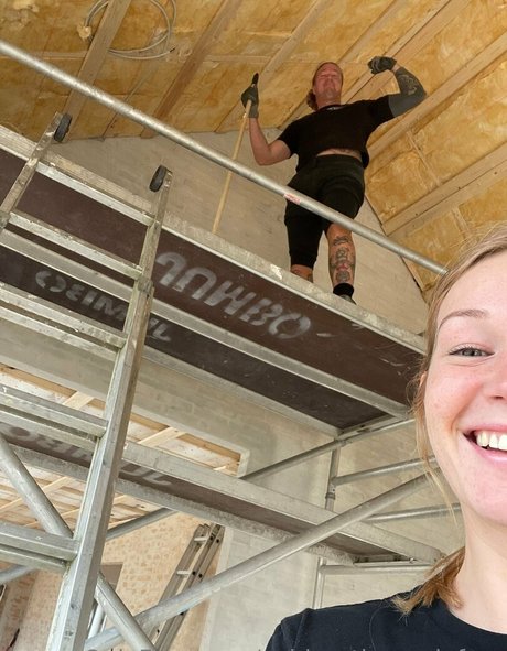 トゥインクスオンリーファンズ 裸 写真