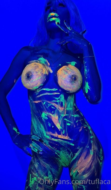 成熟した黒人女性オンリーファンズ ヌード 画像