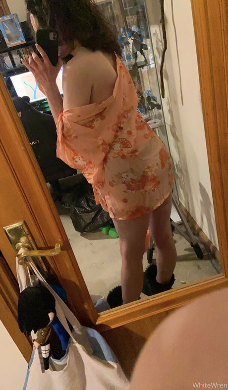 xwhitewrenx ポルノモデル 写真