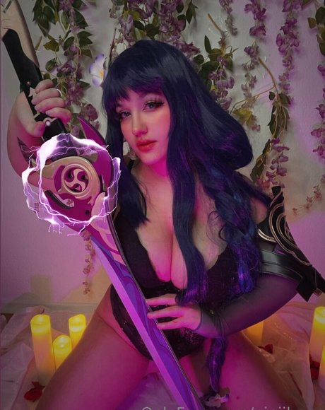 ゴス3P OnlyFans 裸 写真