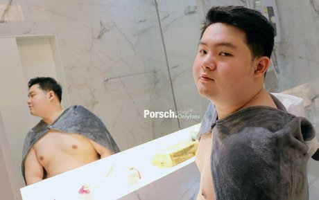 porsch pchral エロティックなモデル 写真