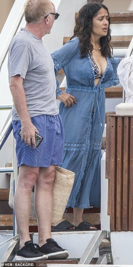 プールファックOnlyFans セクシー裸 ギャラリー