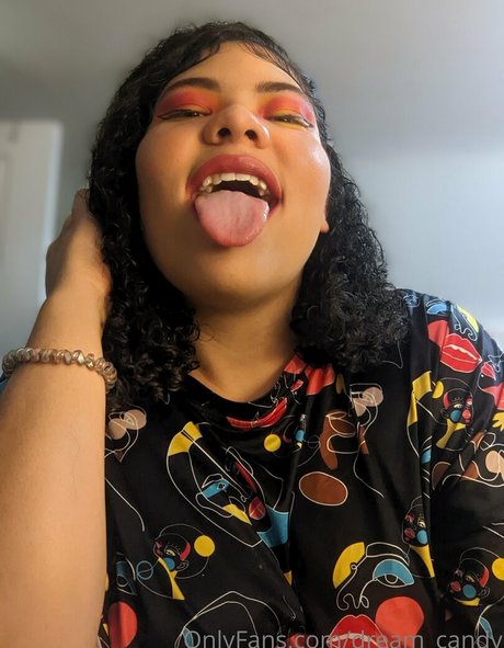 ティーン乱交OnlyFans 無料エロ 写真