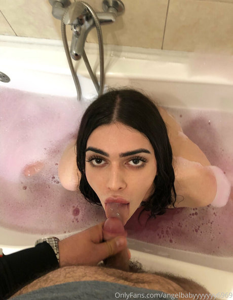 乱交パーティーOnlyFans セクシーxxx 写真