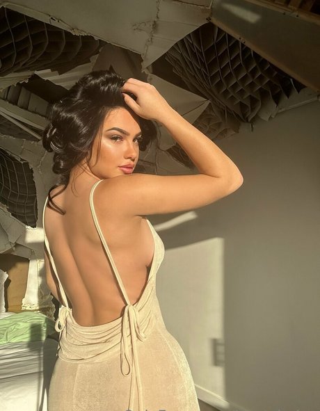 アジア人の精液OnlyFans アートポルノ 画像