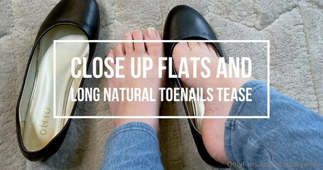 裸の熟女オンリーファンズ 美しい アーカイブ