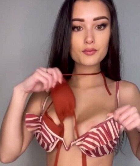 ワイフオンリーファン セックス 画像