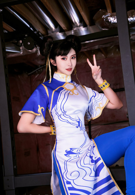 misswarmjfree ポルノスター 無料 画像