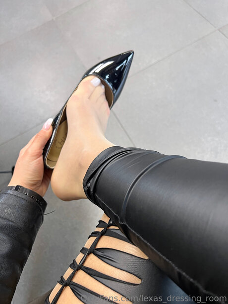 アジアンツインズOnlyFans 美しいヌード アーカイブ