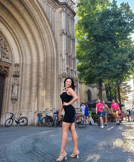 男性TikTokスターOnlyFans ホット 写真