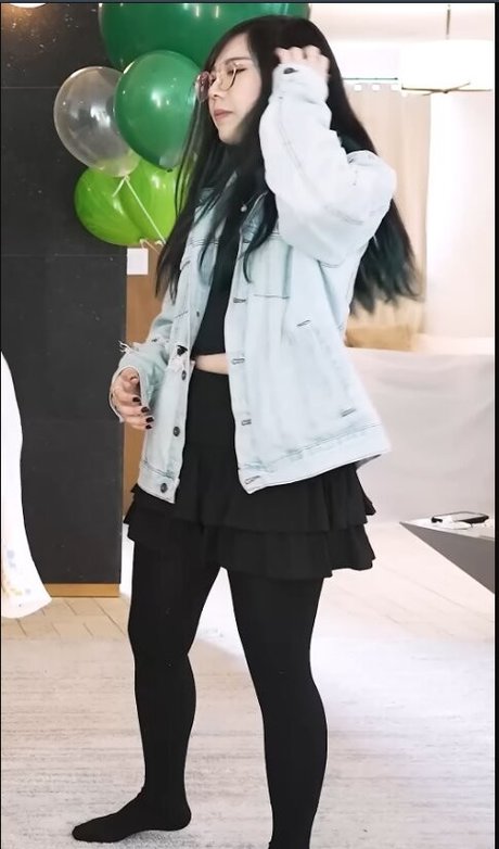 BBW 無料 オンリーファンズ アートヌード アーカイブ