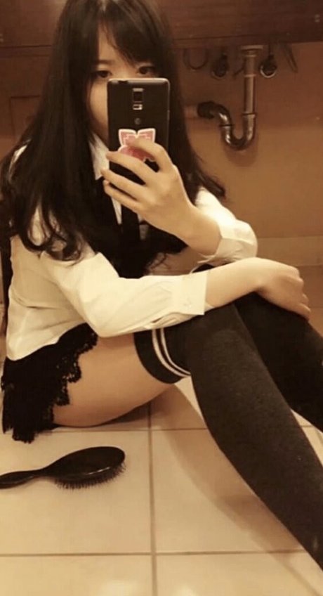 レズビアンの足OnlyFans 無料ヌード 写真