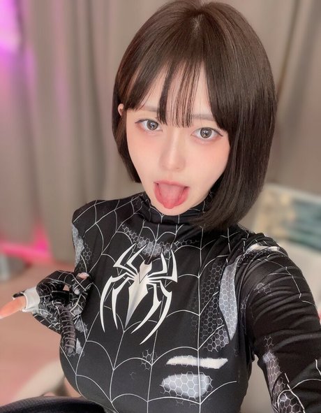 19歳のOnlyFans ポルノ 写真