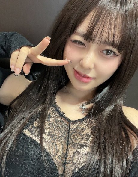 足ヌードオンリーファンズ セクシー 画像