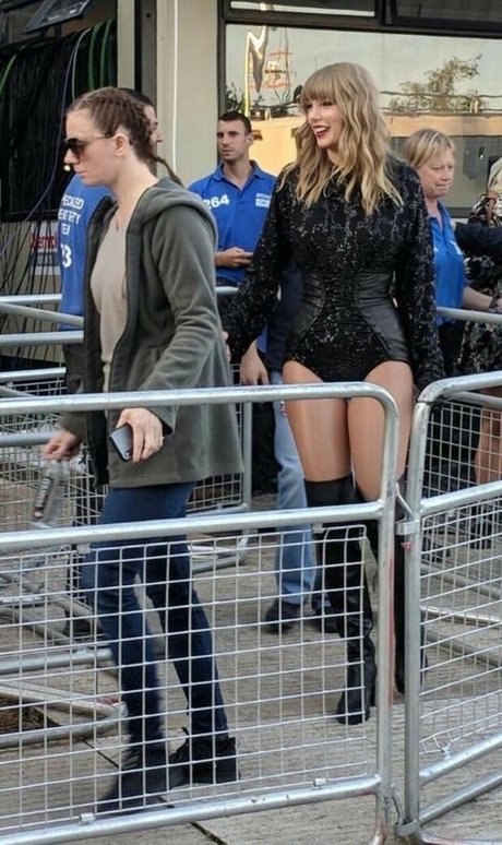 巨乳の赤毛オンリーファンズ ポルノ 写真