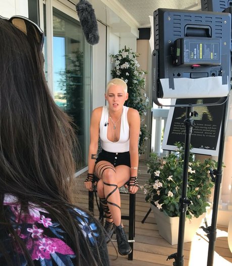 小さなオンリーファンズ エロ 写真