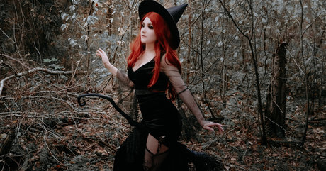 ハロウィン オンリーファン えろ ギャラリー