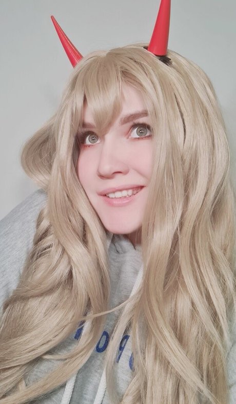 ASMR KittyKlaw XXXモデル 写真