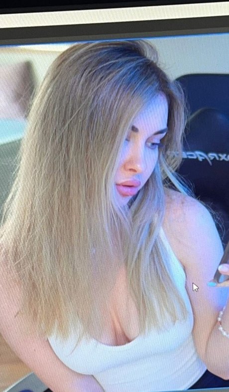 BBW フェイシャル OnlyFans アートxxx 写真