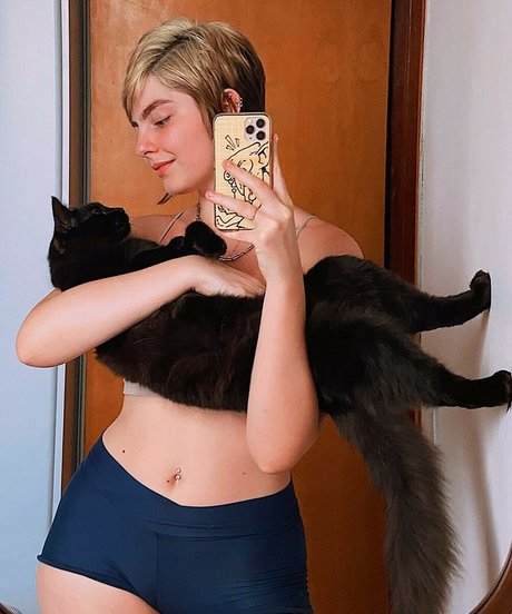 不明なファン セクシー 写真