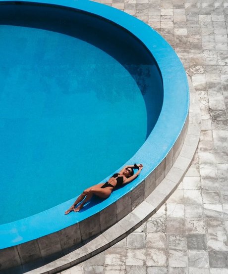 Apostoleanu ポルノスター アダルト アーカイブ