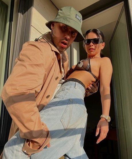 OnlyFansの普及 アートxxx ギャラリー