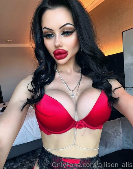 セクシーなドレスOnlyFans 無料アダルト 写真