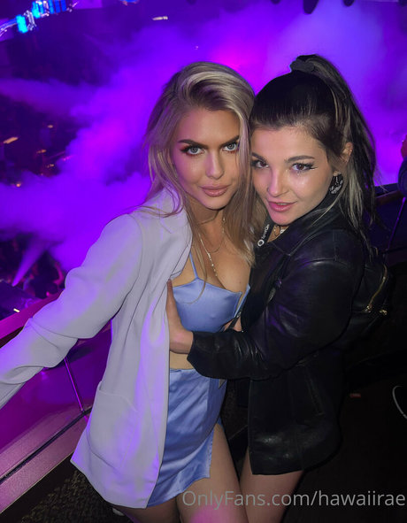 教師限定ファン アダルト 写真