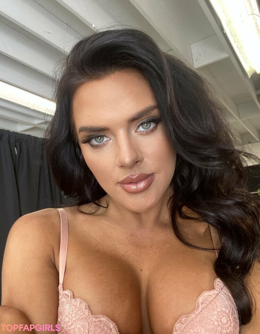 kelsie 素敵なモデル 画像