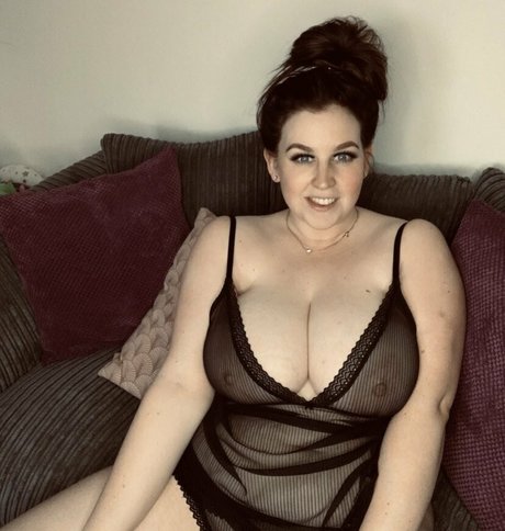 ティーン乱交OnlyFans セックス 写真