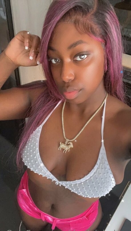 フェラチオ アジア人 OnlyFans セクシーヌード 写真