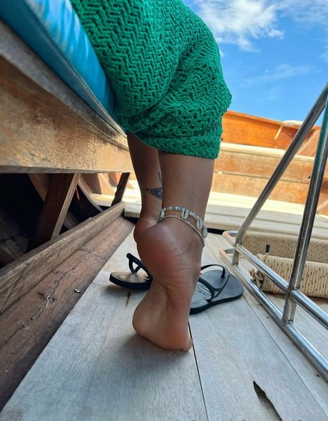 ボールズオンリーファンズ エロ 写真