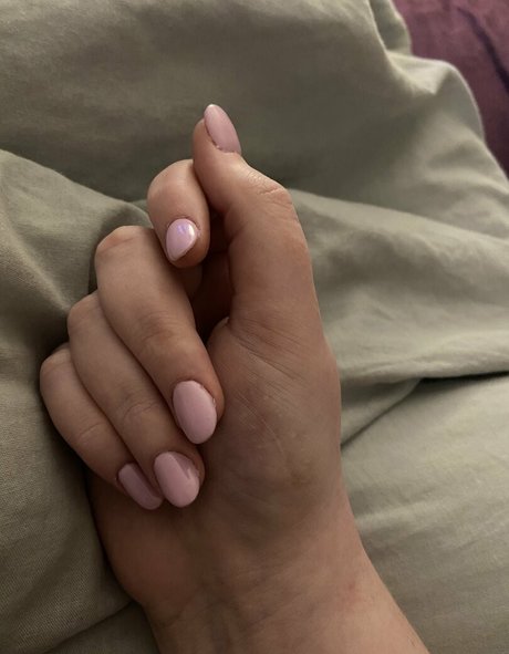 かわいいティーンのオンリーファンズ 無料セクシー 写真