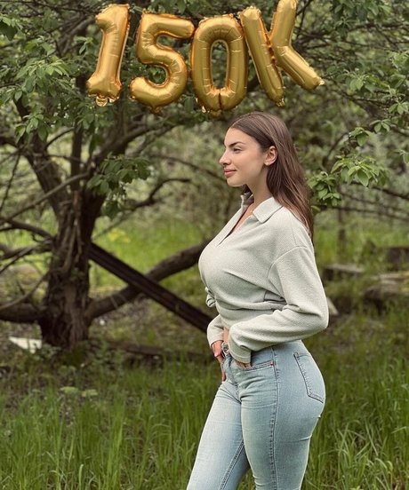 熟女メガネOnlyFans 可愛い 画像