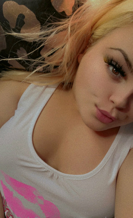 creamykatexo ポルノスター 写真