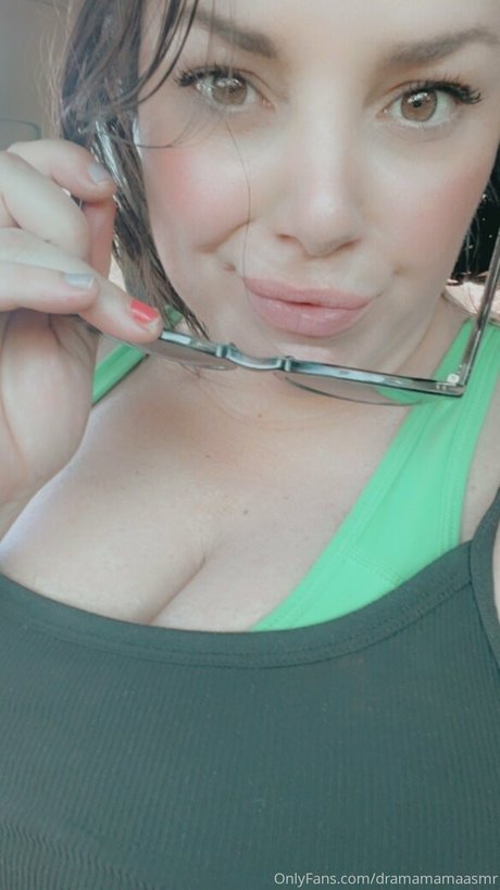 dramamamaasmr ポルノスター 写真