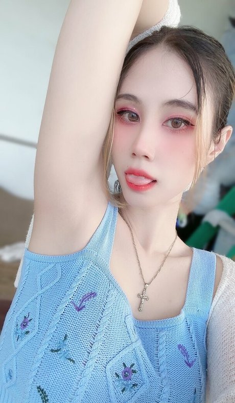 黒人ママオンリーファンズ ポルノグラフィック 画像