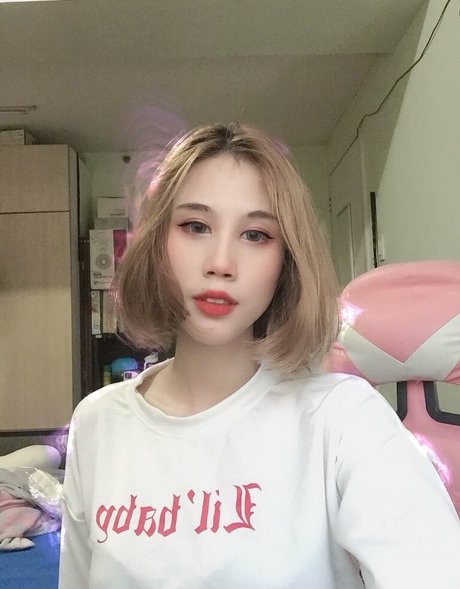 ポーグガールズオンリーファン 無料ポルノ 写真